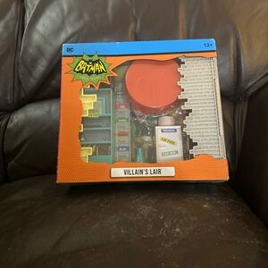DC Batman Classic TV Series Playset with Orange and Blue Accents